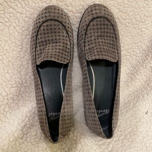 Dansko Gray Houndstooth Loafers, size 38 (8)